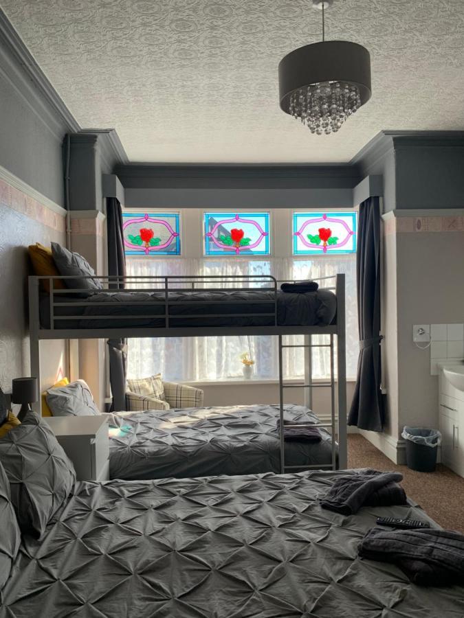 The Woodleigh Family Hotel ブラックプール エクステリア 写真